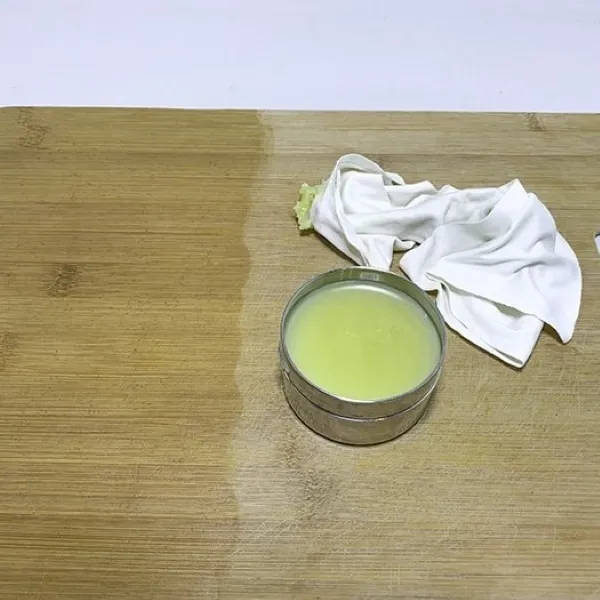 B2EEWAX-308593683-N-2__151025-23a67a79-d4d1-464d-aa60-673031678f7b.webp