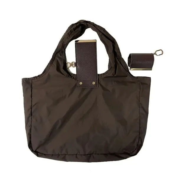 SHIFTBAG-3831127663824-N-14__050826-d44364be-83ce-4b65-9ad7-140dff6b3fc5.webp